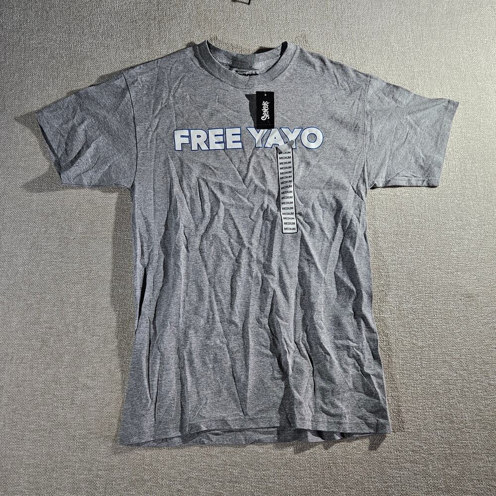 Crooks & Castles Free Yayo T Shirt Mens M Gray NWT Streetwear Graphic Tee